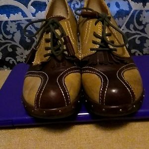 Size 9 Dutch design shoes